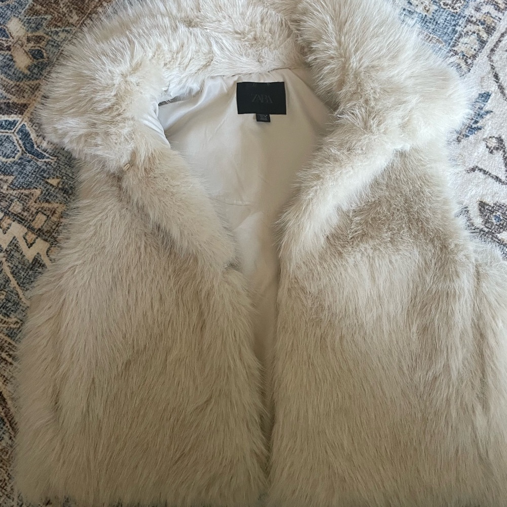 Zara Cream Teddy vest